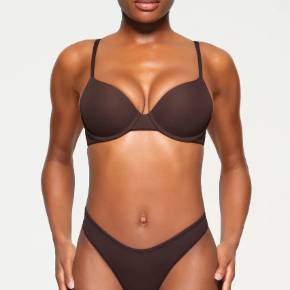 SKIMS Fits Everybody T-Shirt Bra | Espresso | 30C